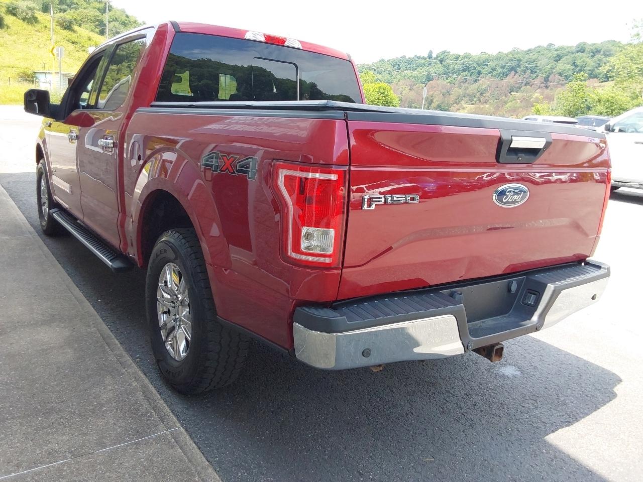 Ford F-150 4WD SuperCrew 145" XLT 2016