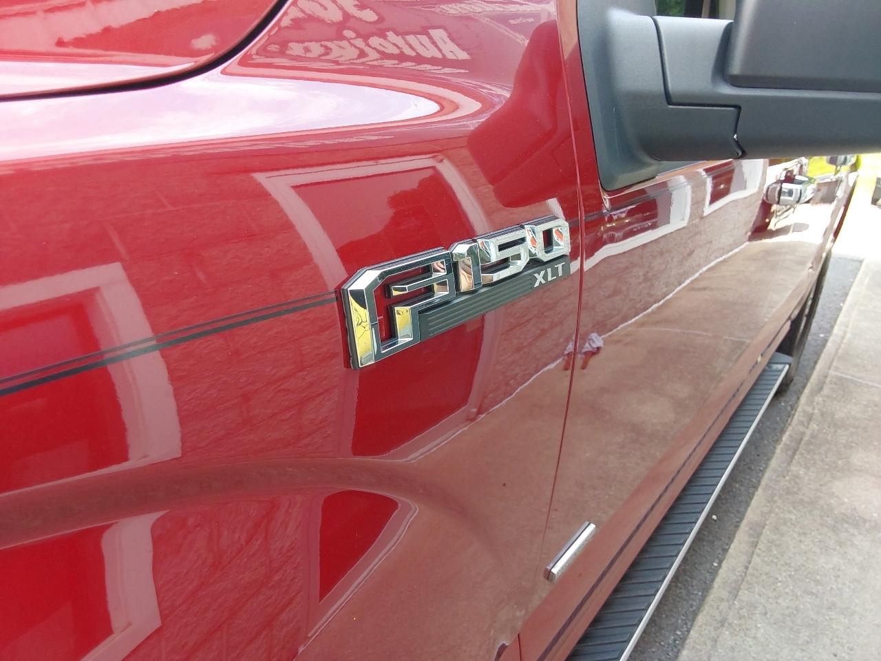 Ford F-150 4WD SuperCrew 145" XLT 2016