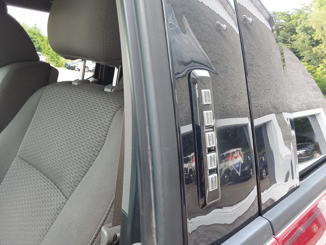 Ford F-150 4WD SuperCrew 145" XLT 2016