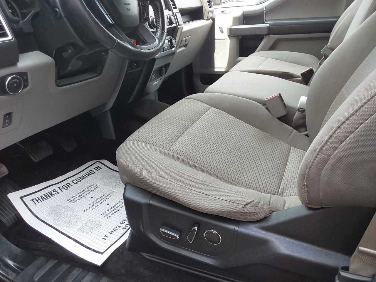 Ford F-150 4WD SuperCrew 145" XLT 2016