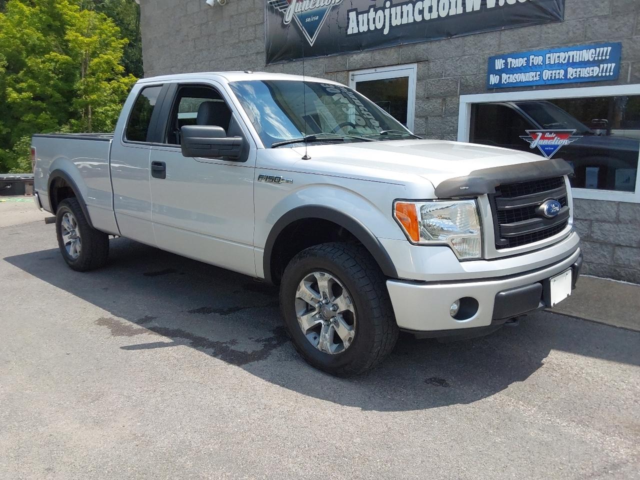 Ford F-150 4WD SuperCab 145" STX 2013