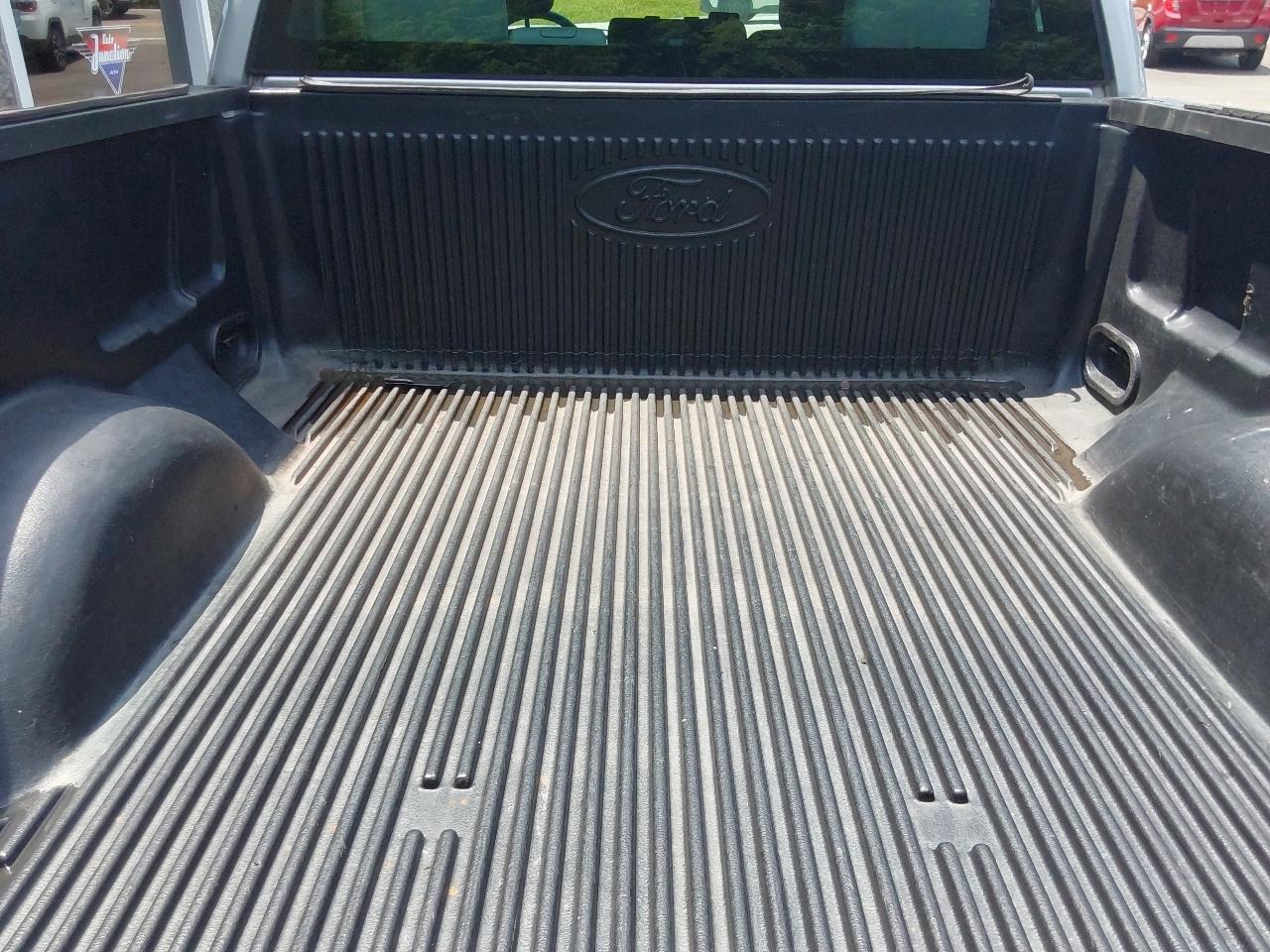 Ford F-150 4WD SuperCab 145" STX 2013