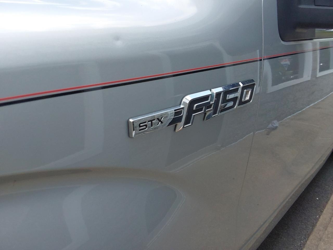 Ford F-150 4WD SuperCab 145" STX 2013