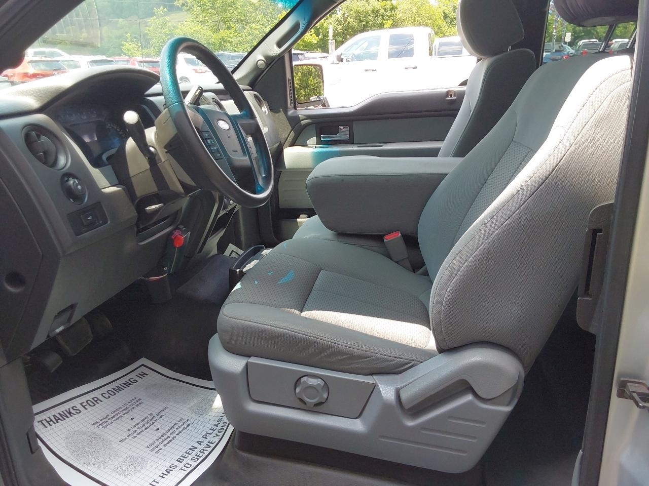 Ford F-150 4WD SuperCab 145" STX 2013