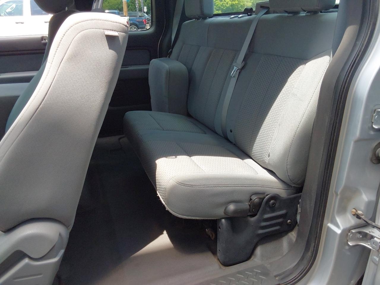 Ford F-150 4WD SuperCab 145" STX 2013