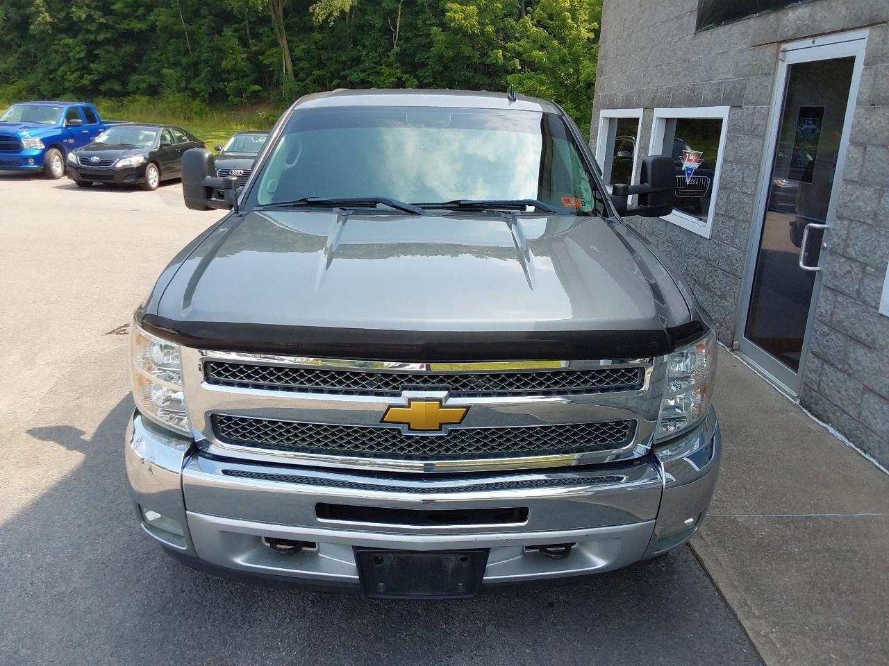 Chevrolet Silverado 1500 4WD Crew Cab 143.5" LT 2012