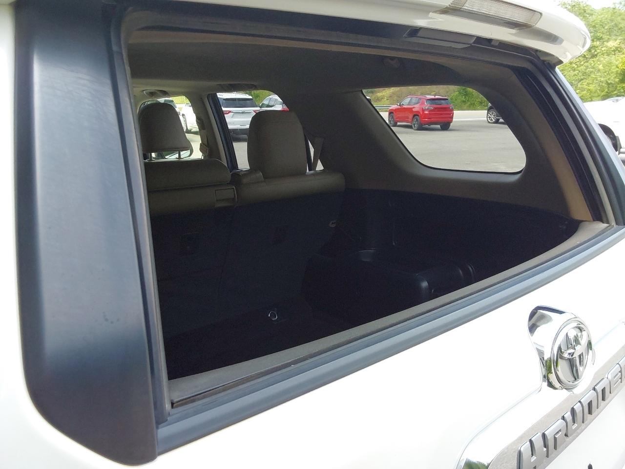 Toyota 4Runner 4WD 4dr V6 Limited (Natl) 2013