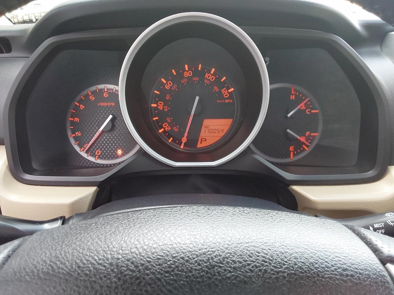 Toyota 4Runner 4WD 4dr V6 Limited (Natl) 2013