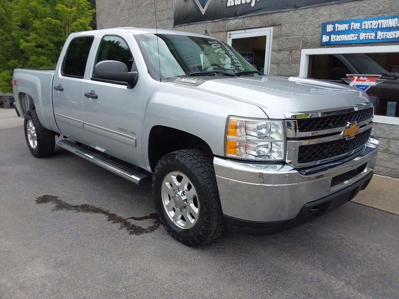 Chevrolet Silverado 2500HD 4WD Crew Cab 153.7" LT 2014