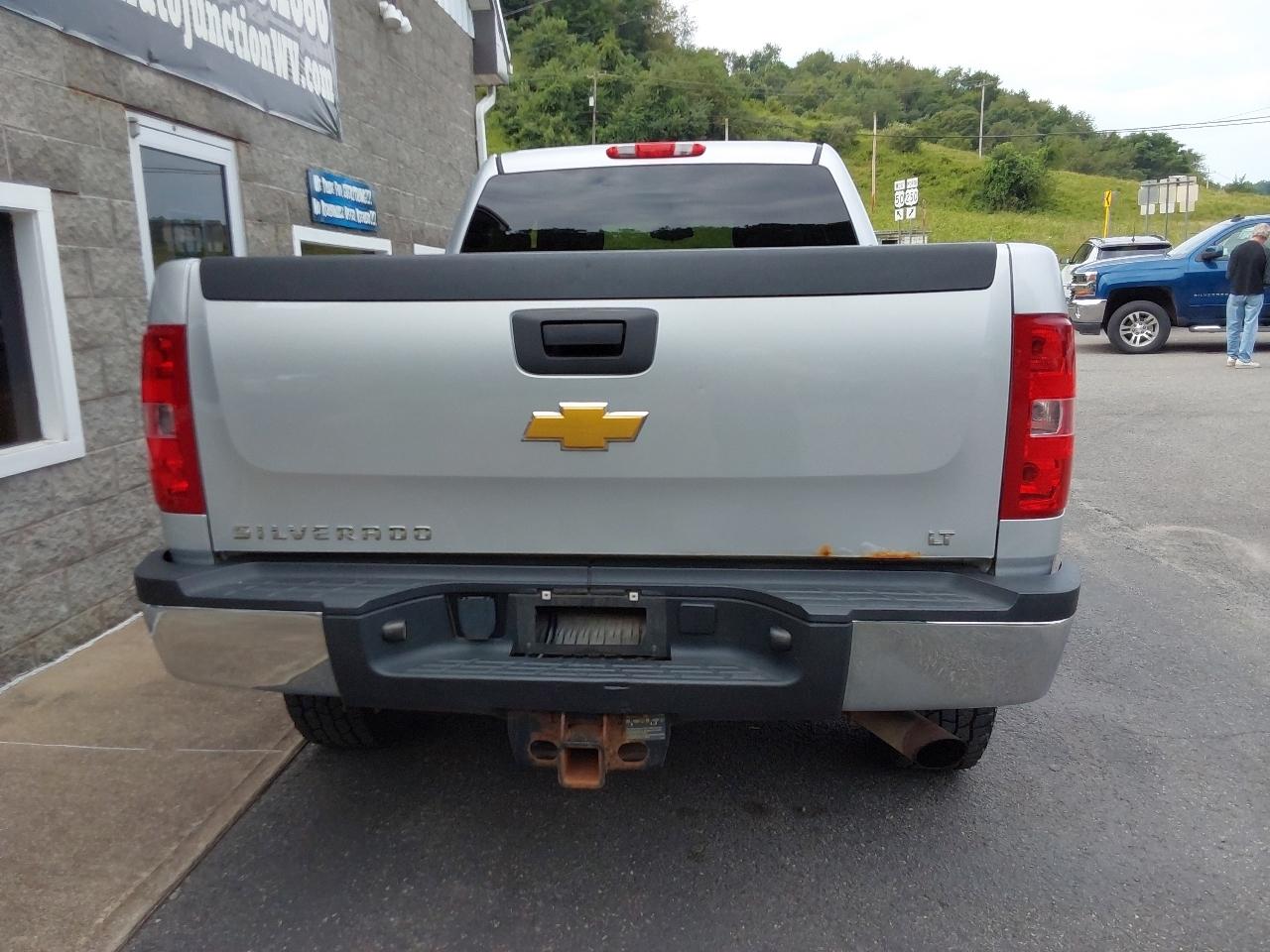 Chevrolet Silverado 2500HD 4WD Crew Cab 153.7" LT 2014