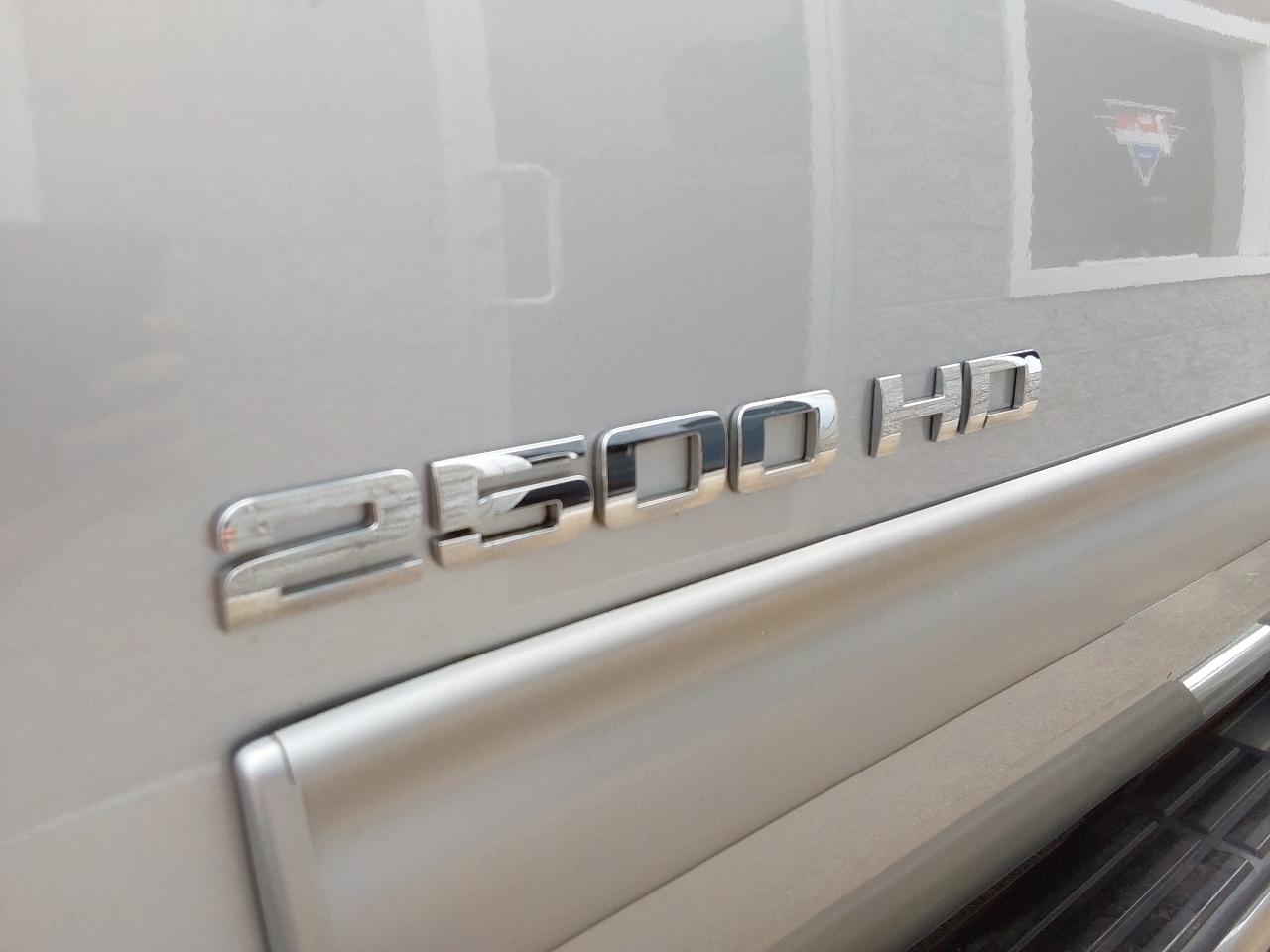 Chevrolet Silverado 2500HD 4WD Crew Cab 153.7" LT 2014