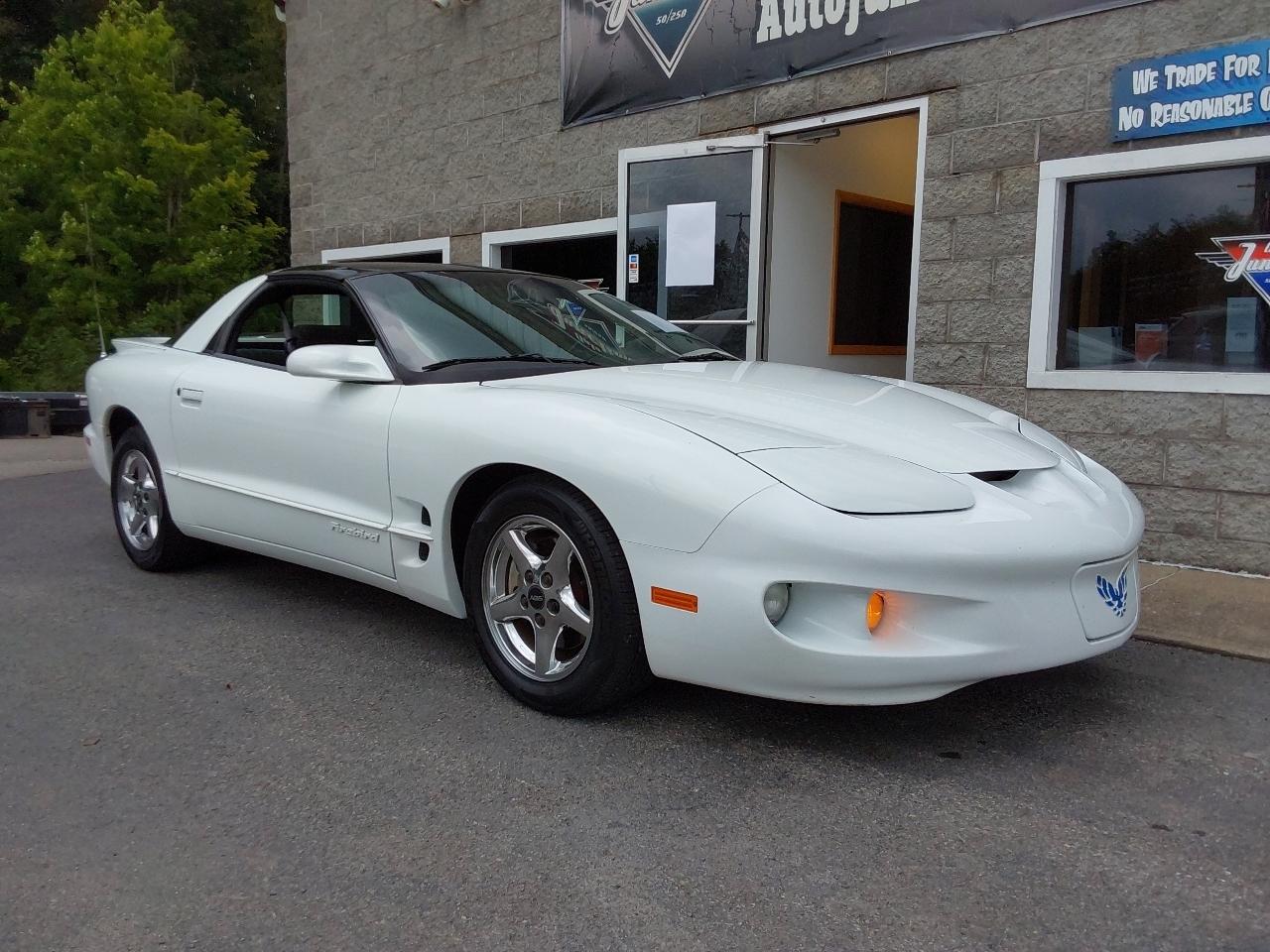 Pontiac Firebird 2dr Cpe Firebird 2002