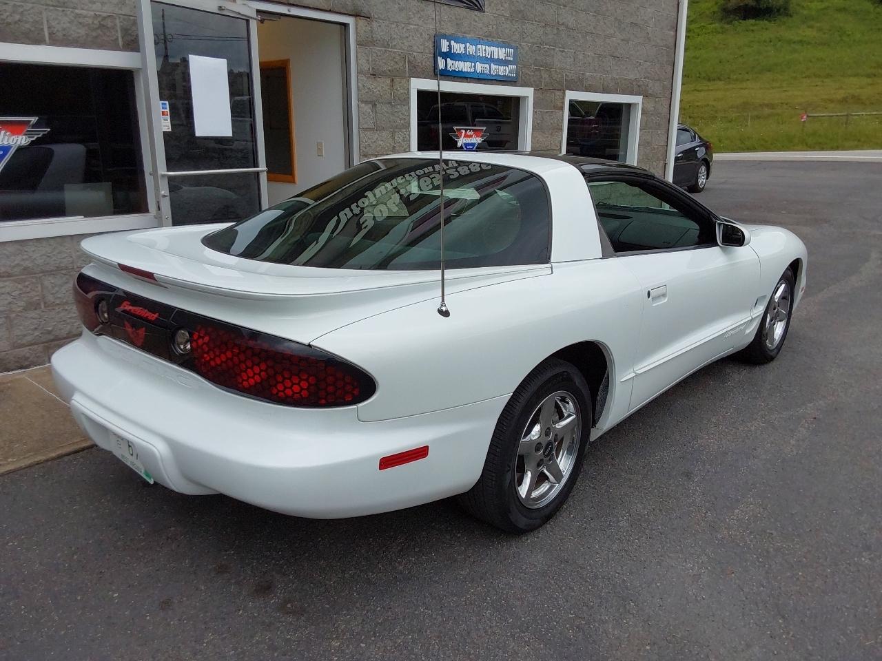 Pontiac Firebird 2dr Cpe Firebird 2002