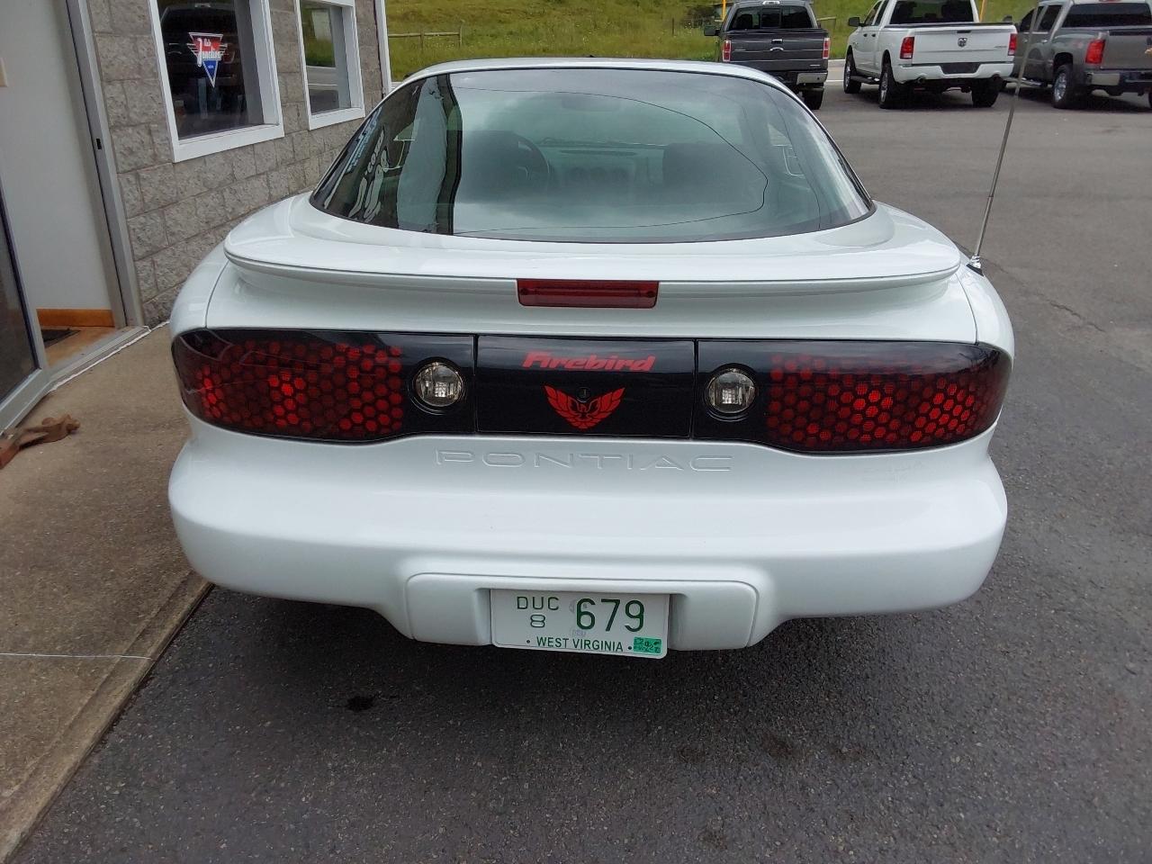 Pontiac Firebird 2dr Cpe Firebird 2002