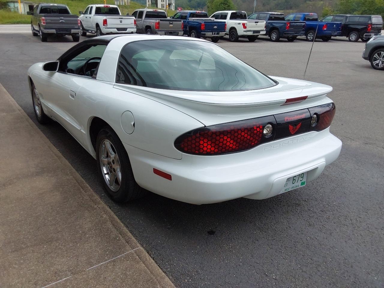 Pontiac Firebird 2dr Cpe Firebird 2002