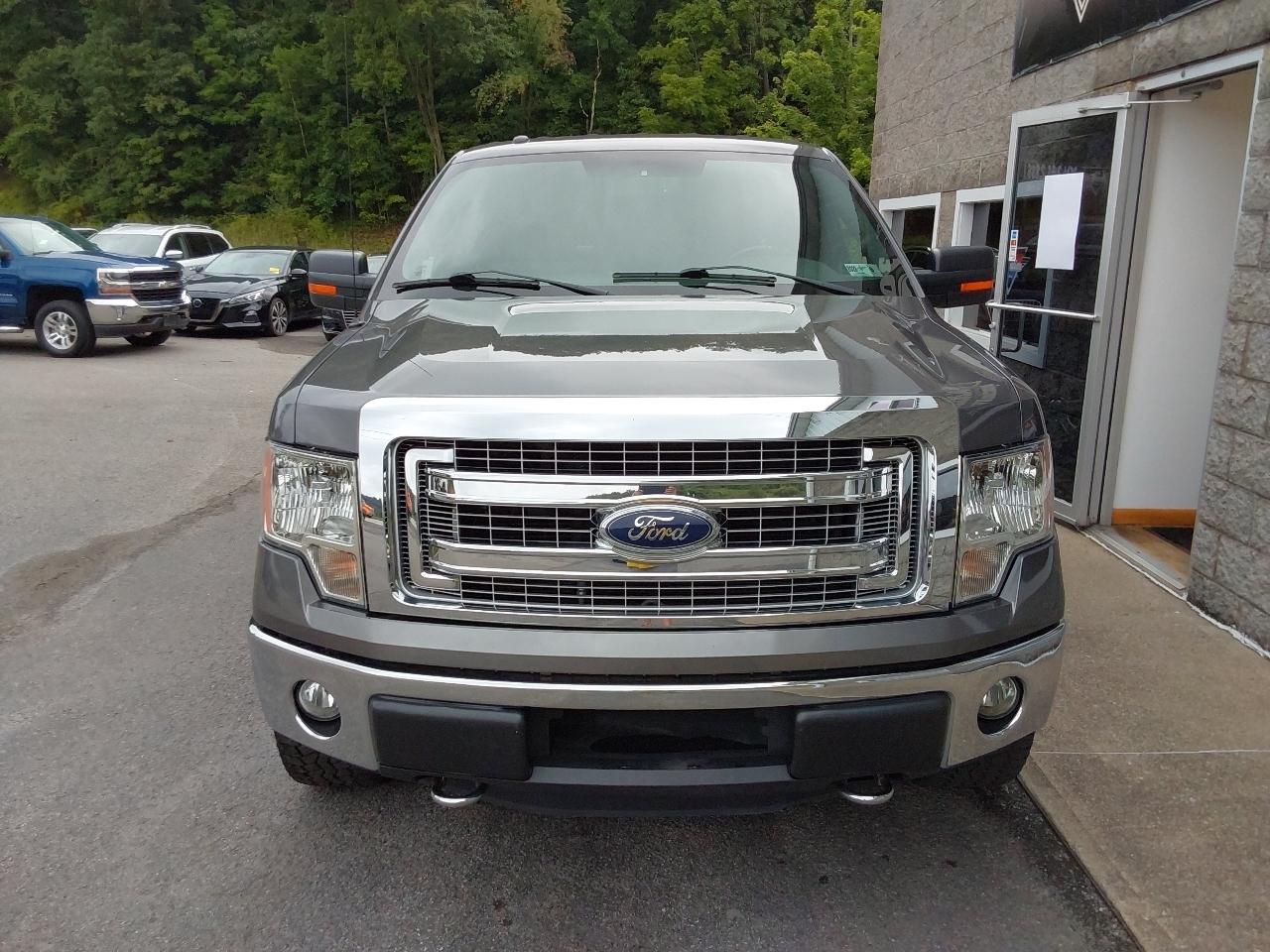 Ford F-150 4WD SuperCrew 145" XLT 2013