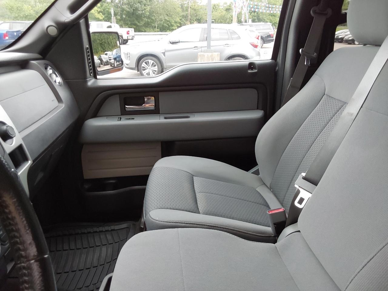 Ford F-150 4WD SuperCrew 145" XLT 2013