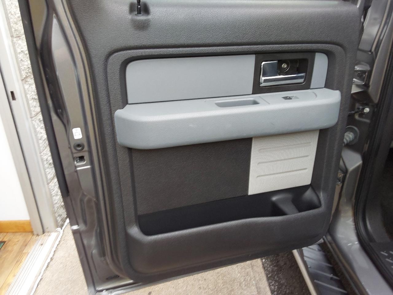 Ford F-150 4WD SuperCrew 145" XLT 2013