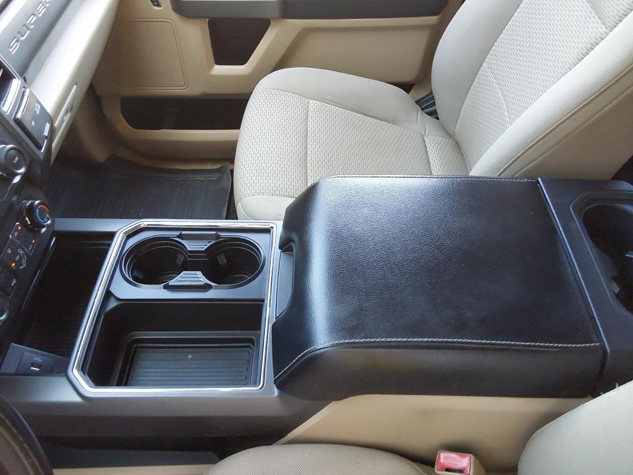 Ford Super Duty F-250 SRW XLT 4WD SuperCab 8' Box 2019