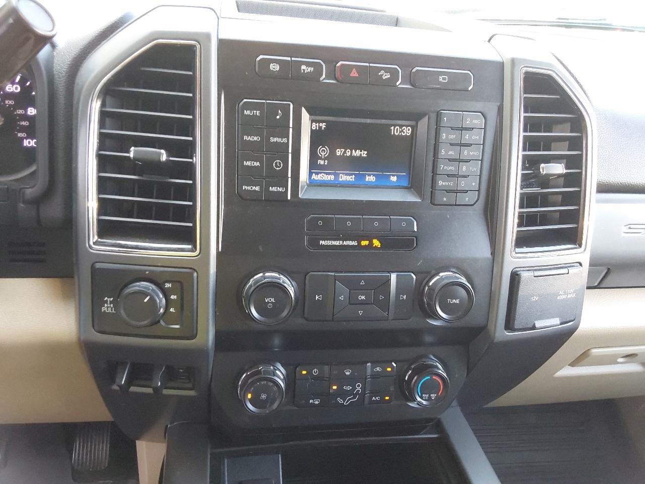 Ford Super Duty F-250 SRW XLT 4WD SuperCab 8' Box 2019