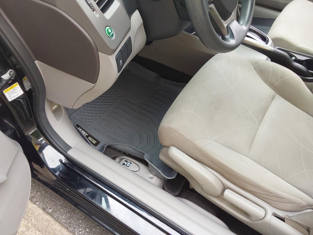 Honda Civic Sdn 4dr Auto LX 2012