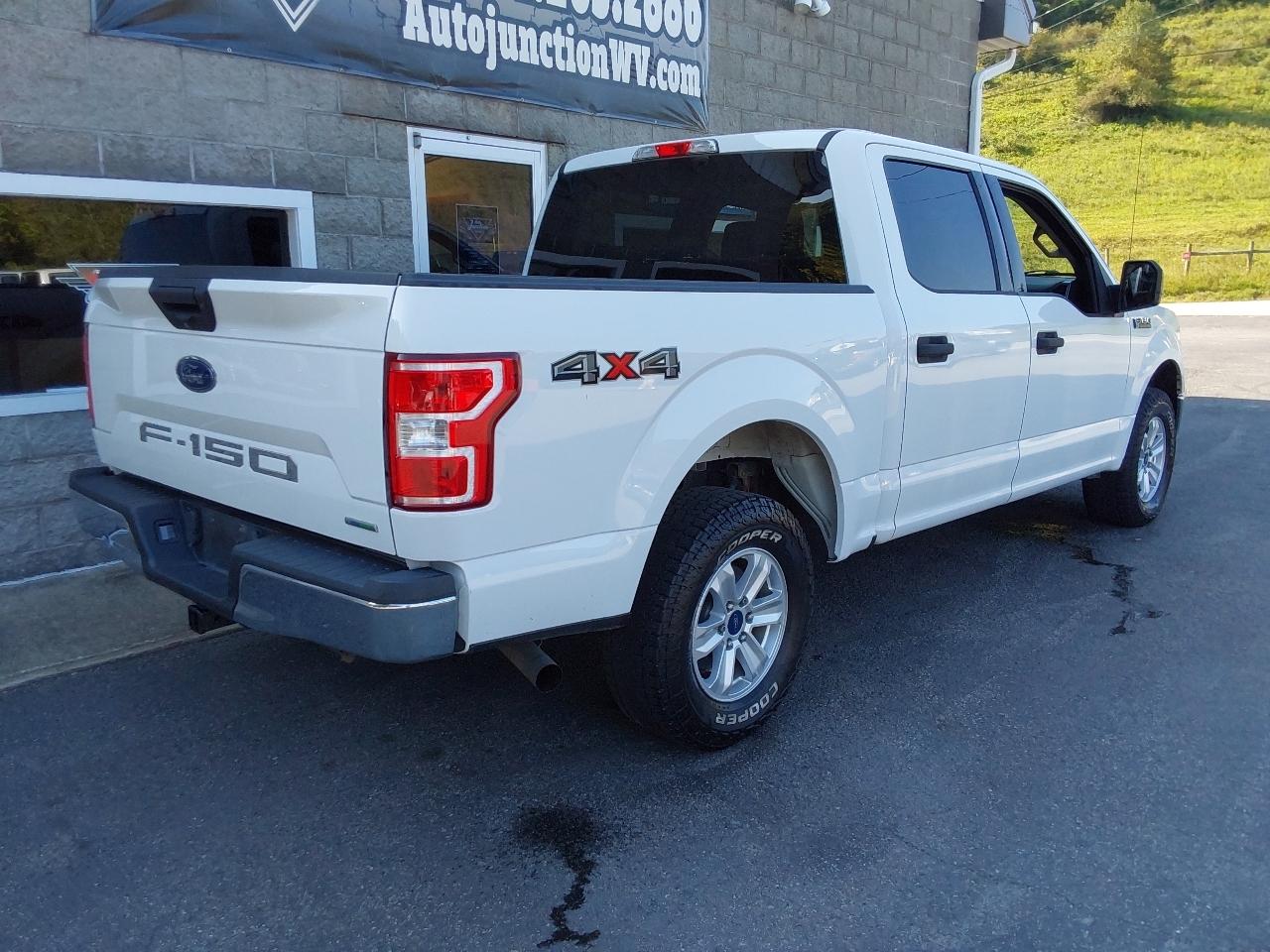 Ford F-150 4WD SuperCrew 145" XLT 2018