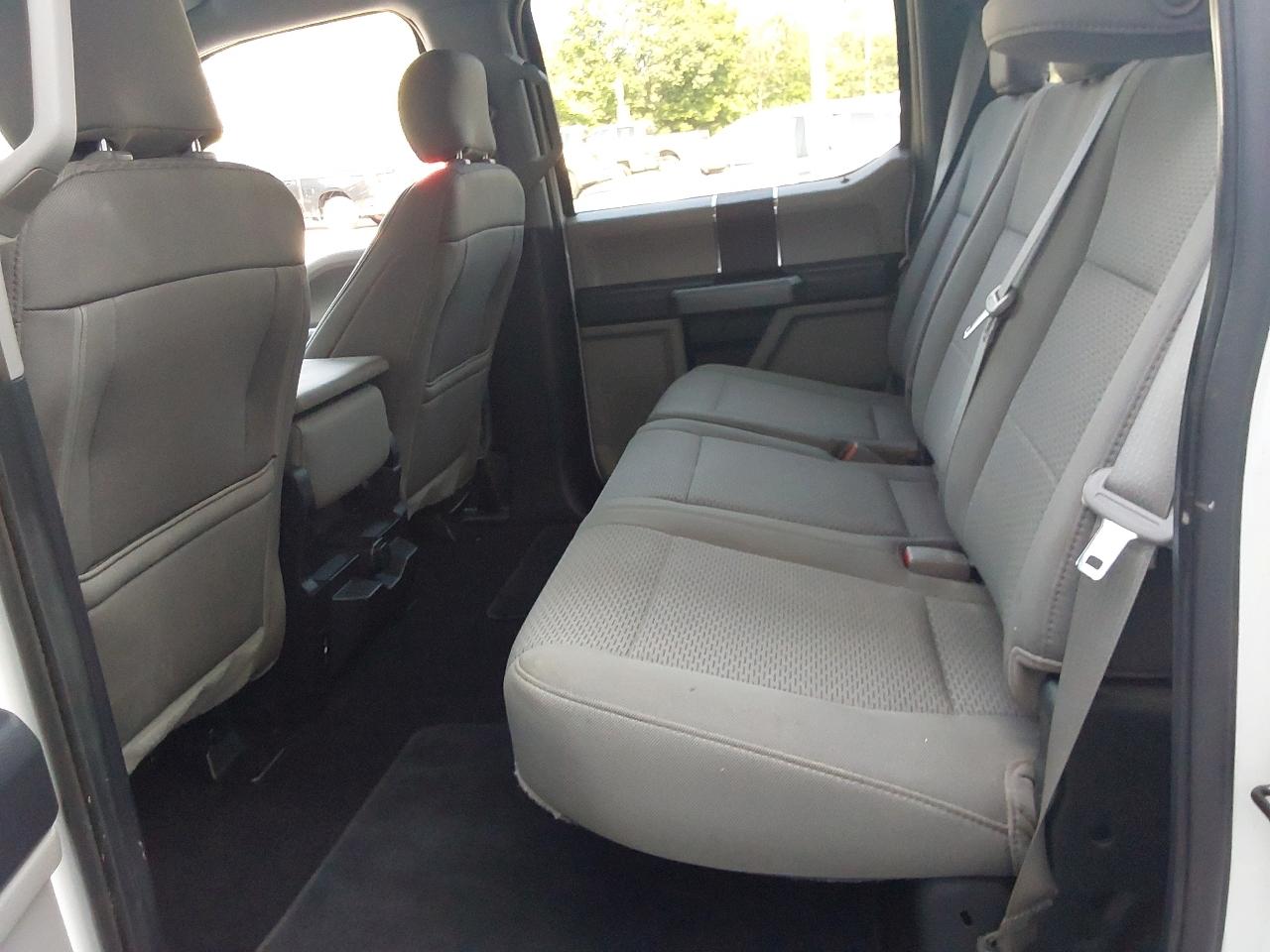 Ford F-150 4WD SuperCrew 145" XLT 2018