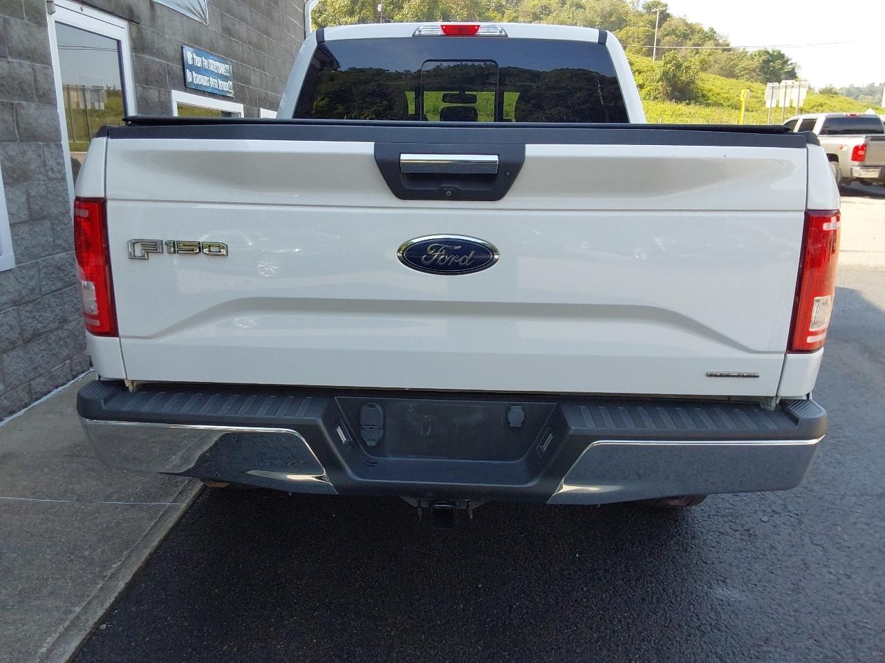 Ford F-150 4WD SuperCrew 145" XLT 2016