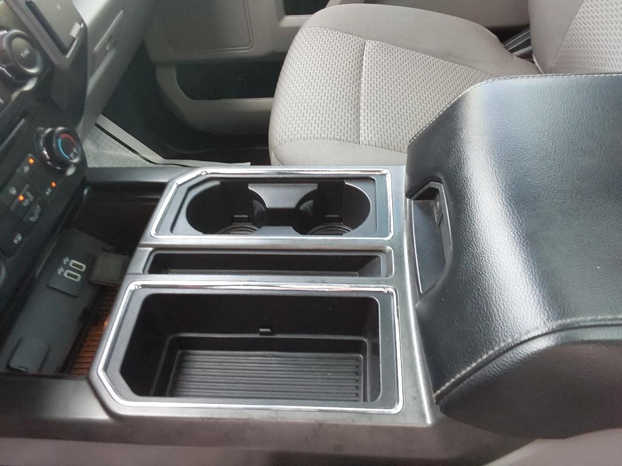 Ford F-150 4WD SuperCrew 145" XLT 2016