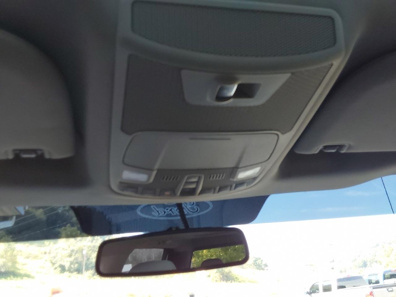 Ford F-150 4WD SuperCrew 145" XLT 2016