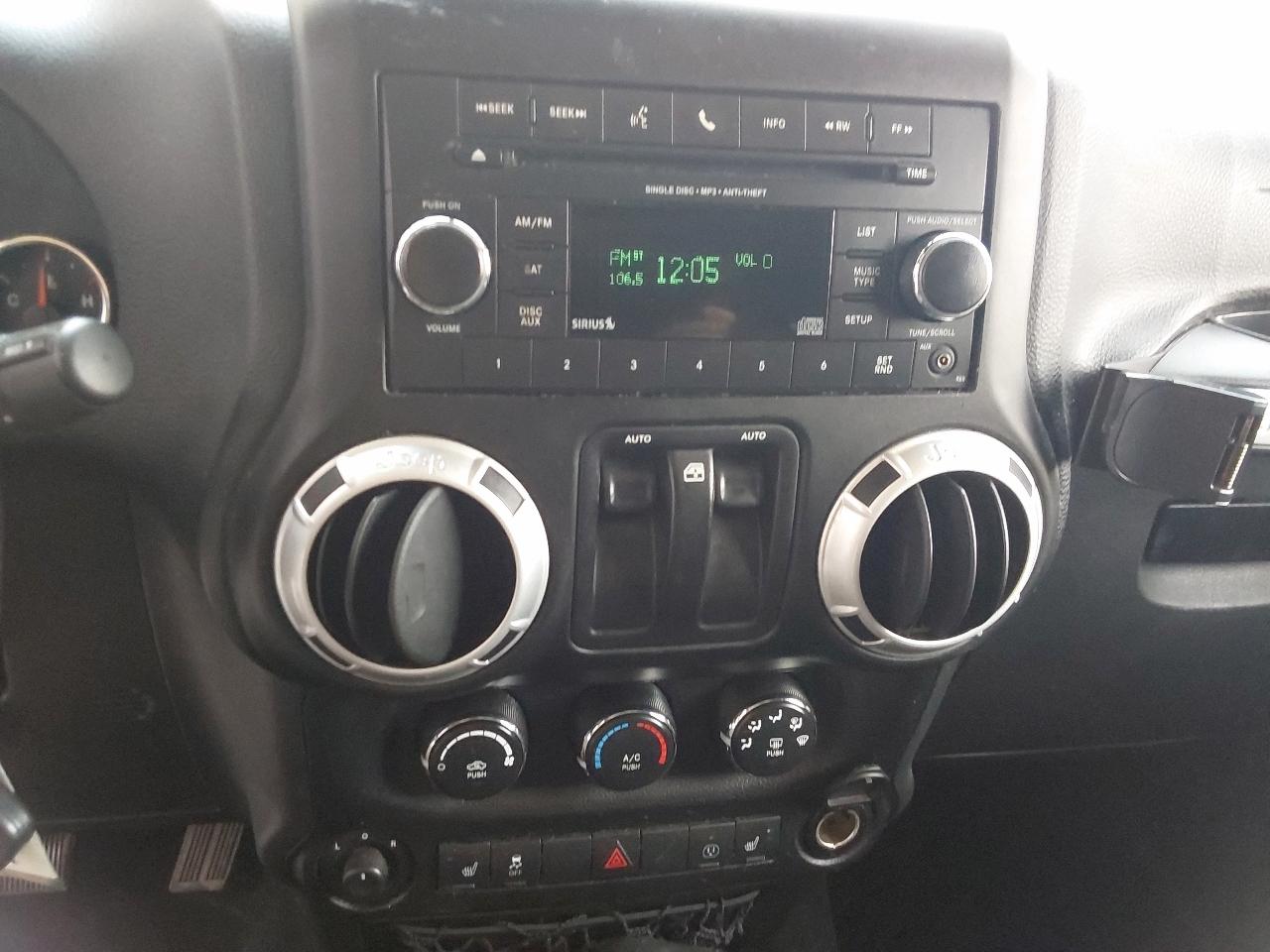 Jeep Wrangler 4WD 2dr Rubicon 2015