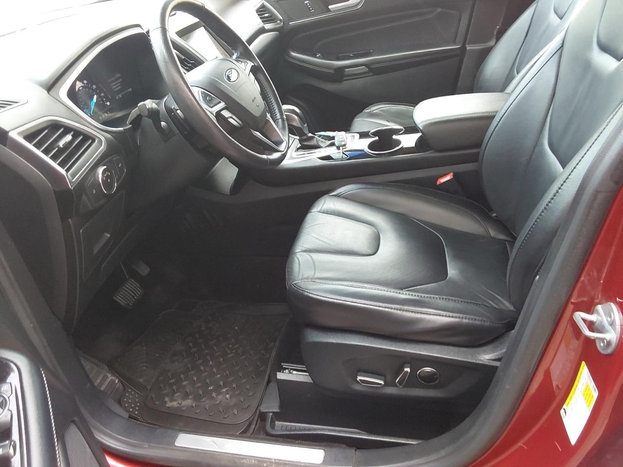 Ford Edge 4dr Titanium AWD 2016