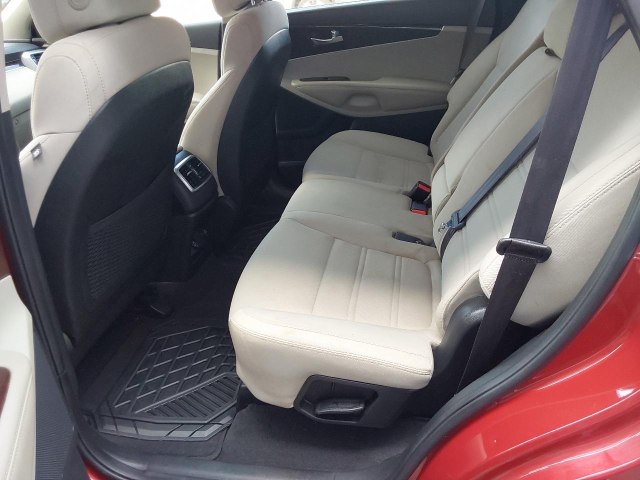 Kia Sorento LX V6 AWD 2017