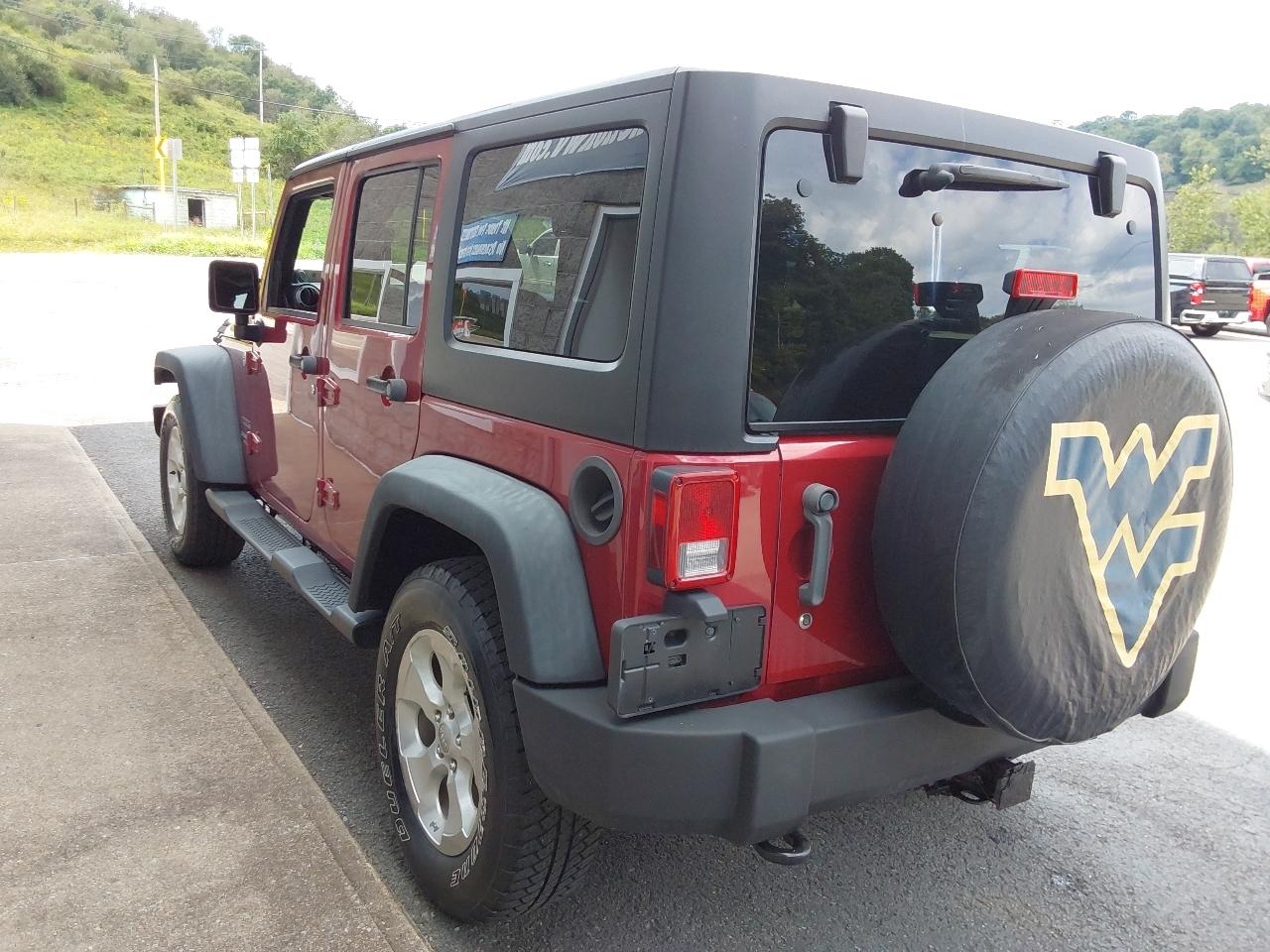 Jeep Wrangler Unlimited 4WD 4dr Sport 2012