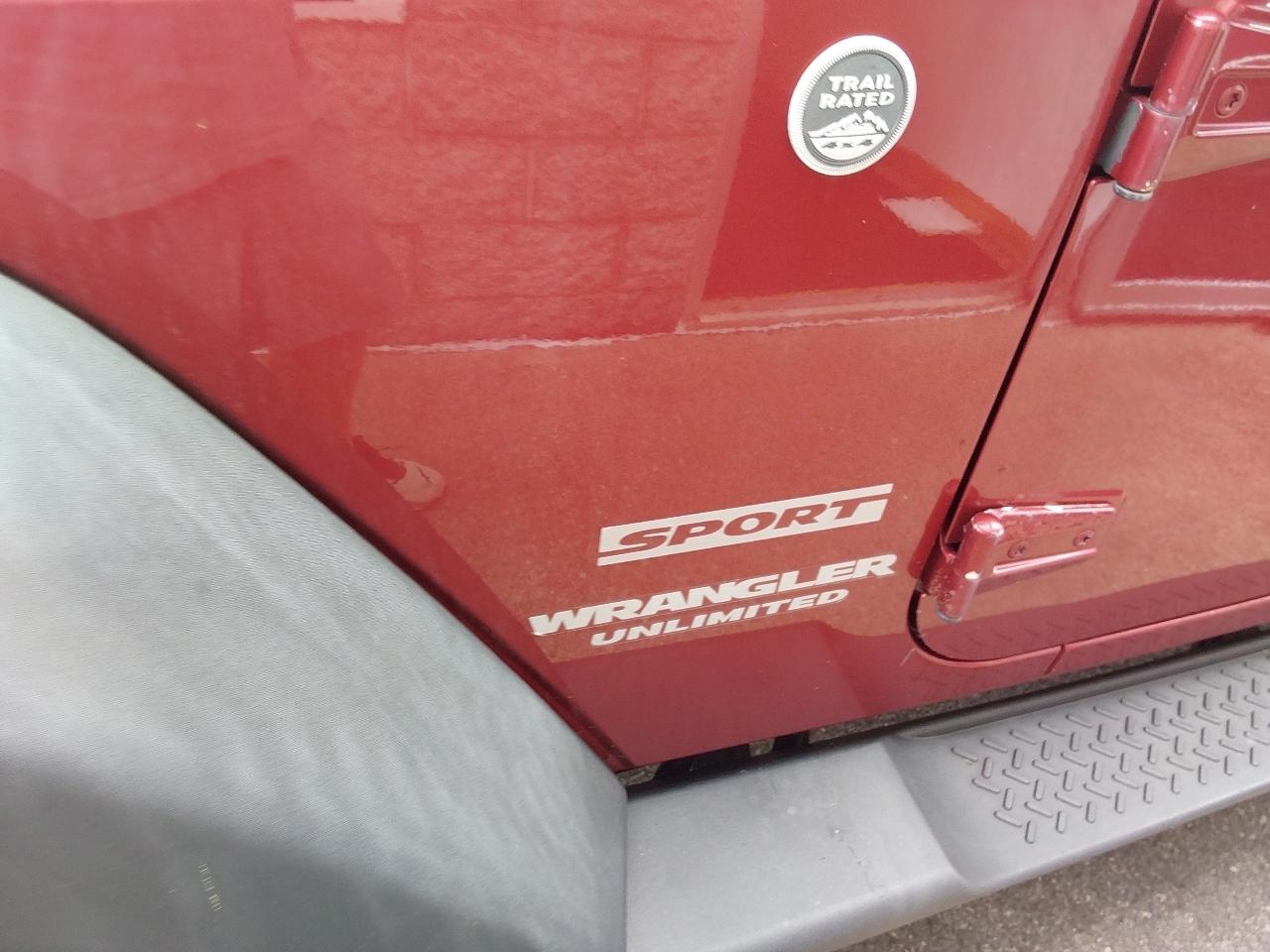 Jeep Wrangler Unlimited 4WD 4dr Sport 2012