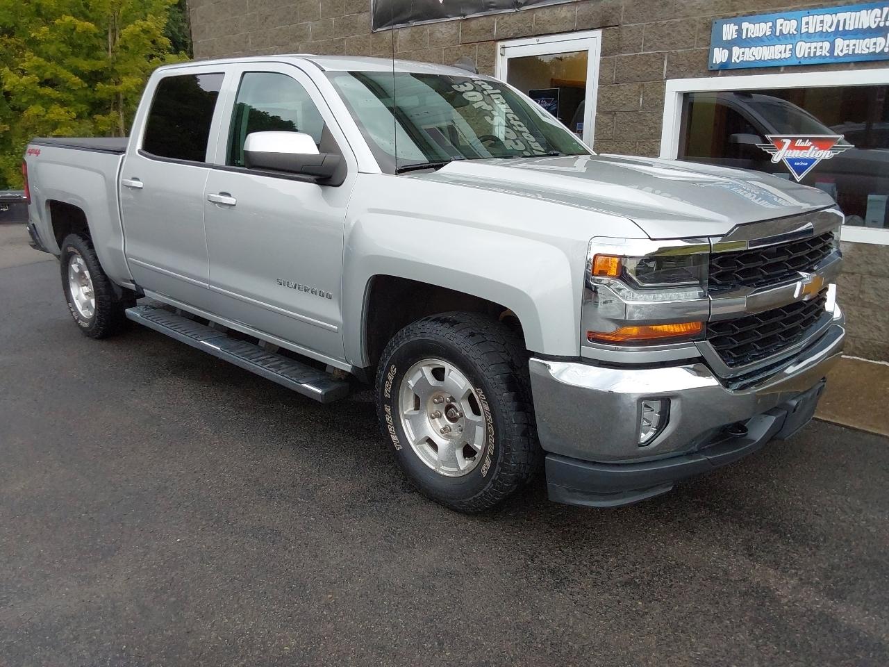 Chevrolet Silverado 1500 4WD Crew Cab 143.5" LT w/1LT 2018