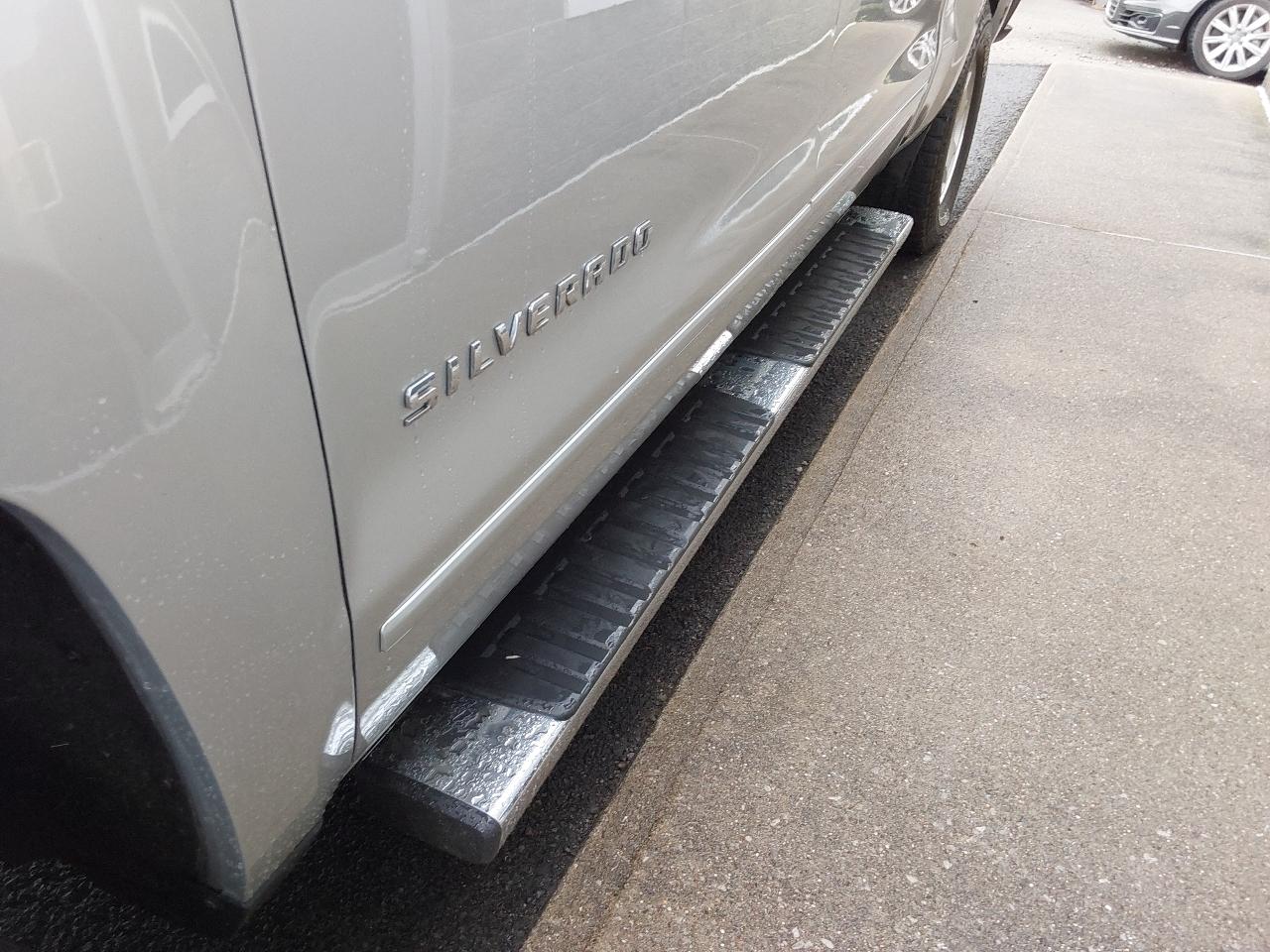 Chevrolet Silverado 1500 4WD Crew Cab 143.5" LT w/1LT 2018