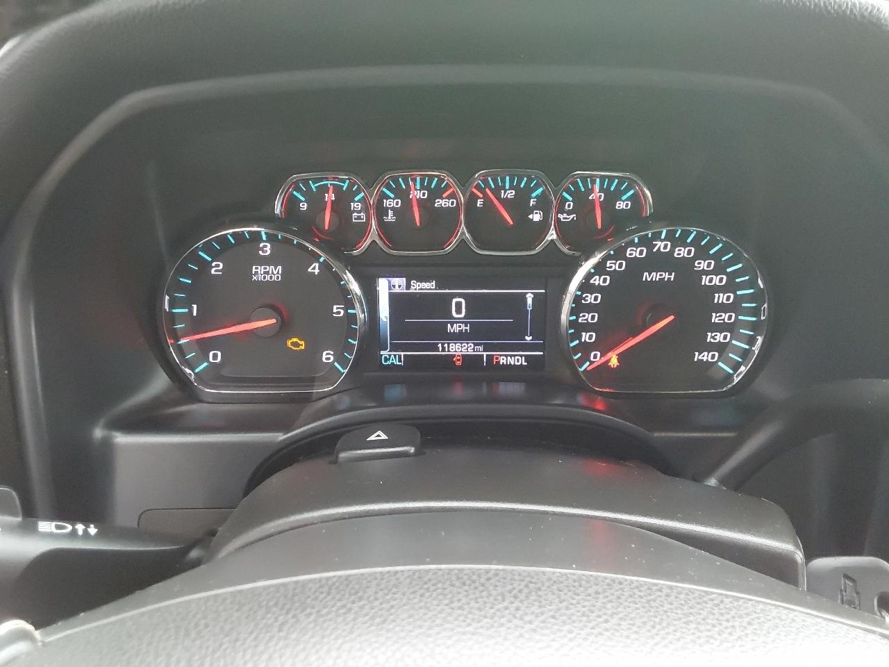 Chevrolet Silverado 1500 4WD Crew Cab 143.5" LT w/1LT 2018