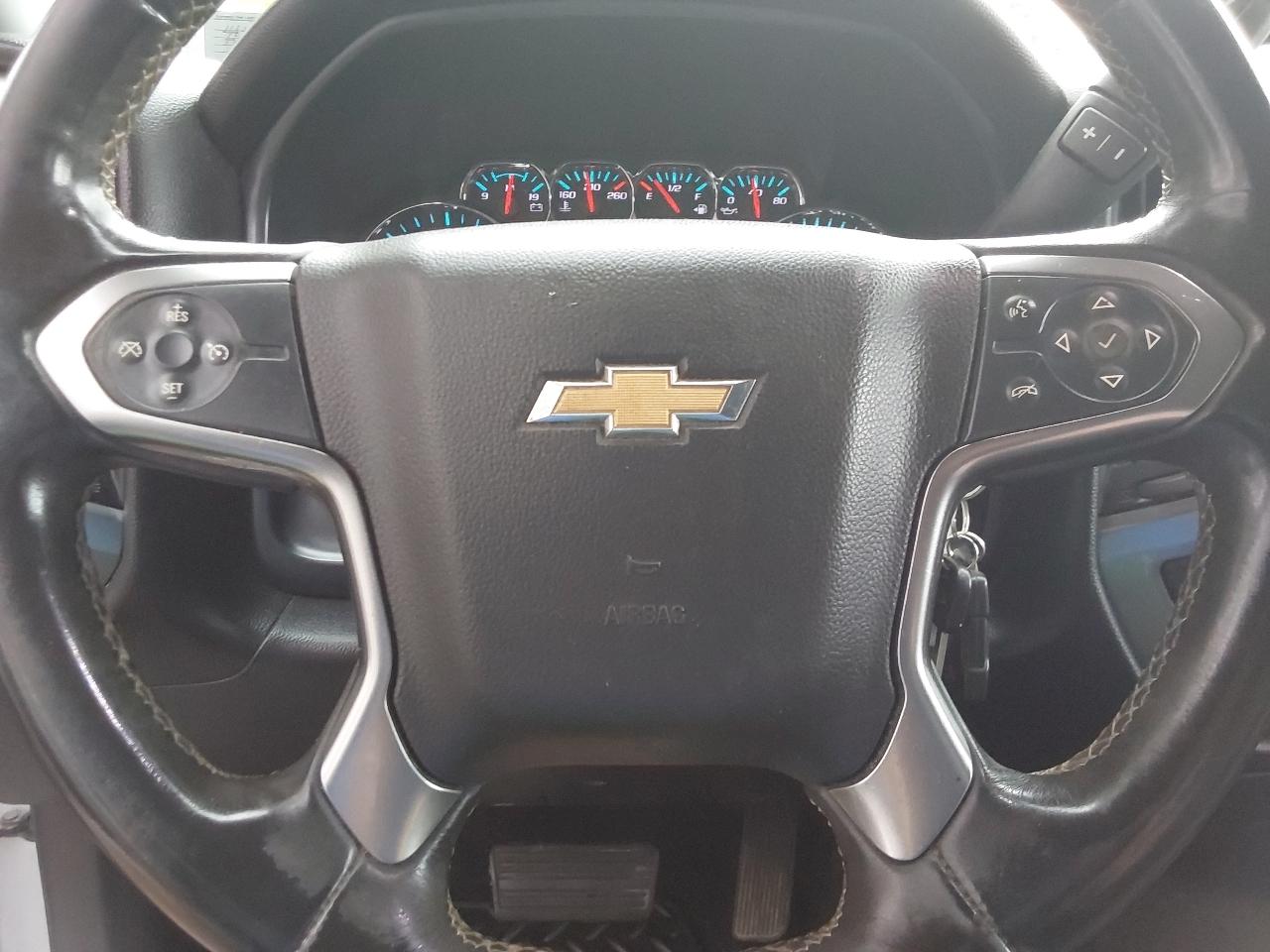 Chevrolet Silverado 1500 4WD Crew Cab 143.5" LT w/1LT 2018