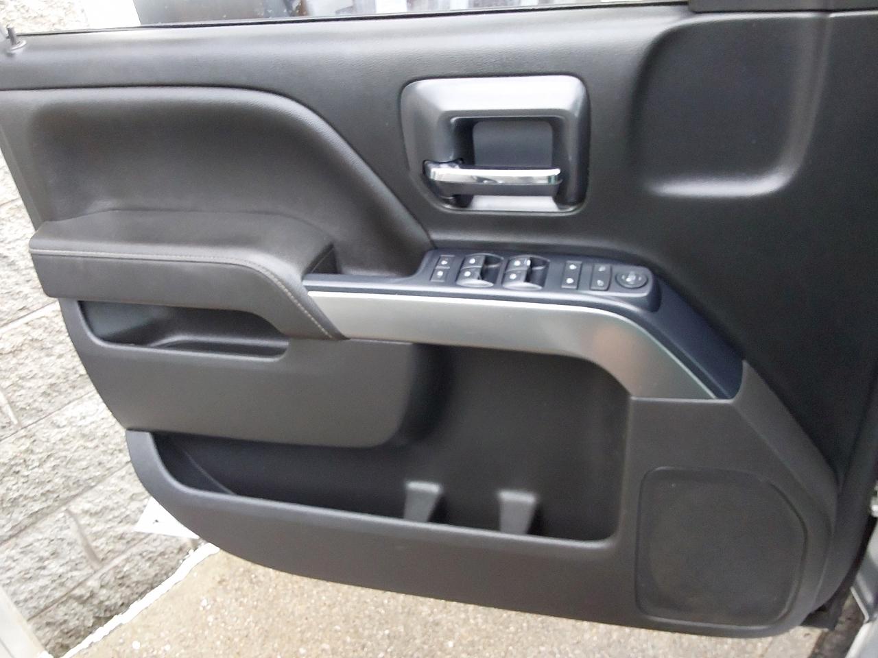 Chevrolet Silverado 1500 4WD Crew Cab 143.5" LT w/1LT 2018
