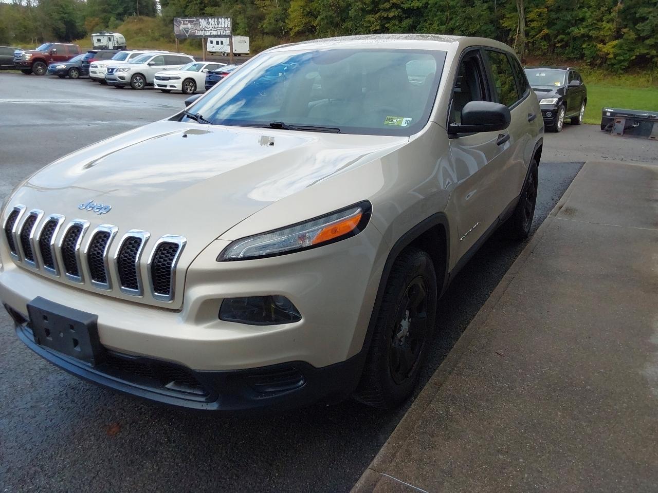 Jeep Cherokee 4WD 4dr Sport 2015