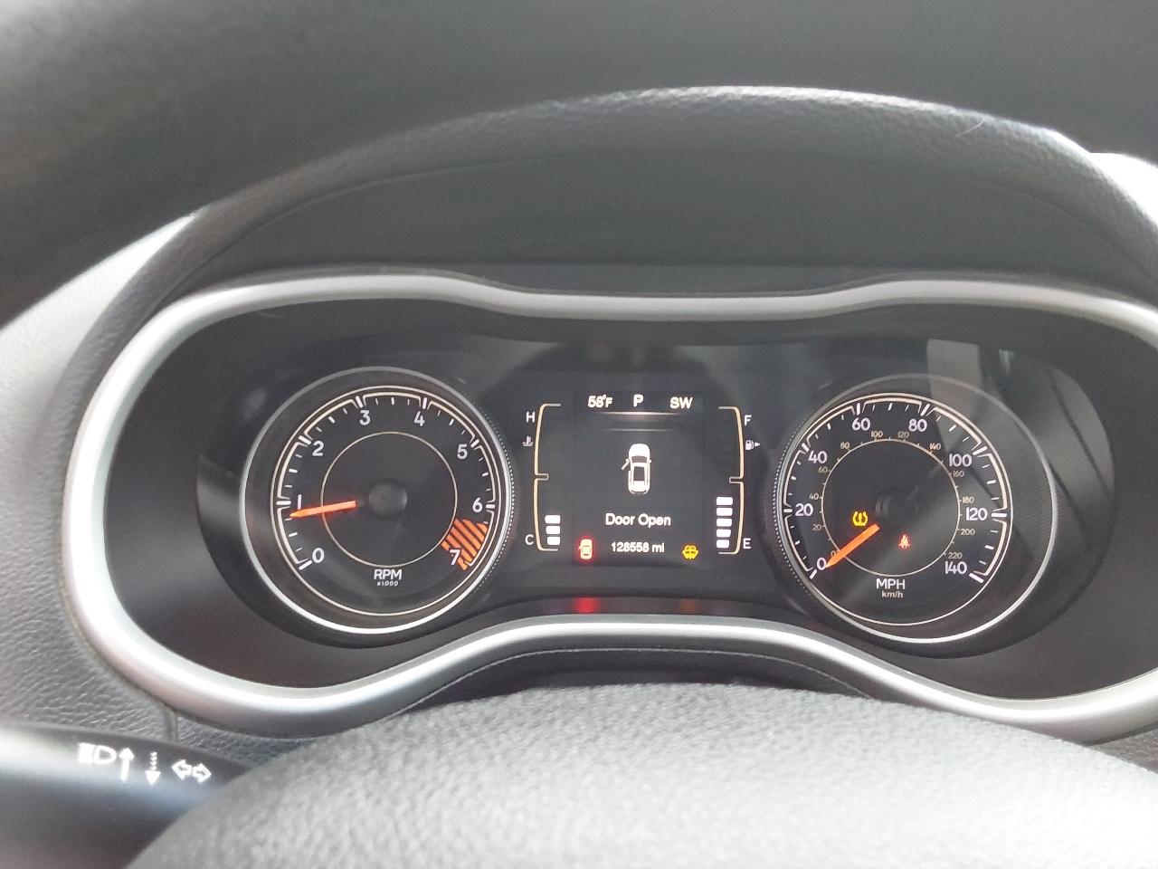 Jeep Cherokee 4WD 4dr Sport 2015