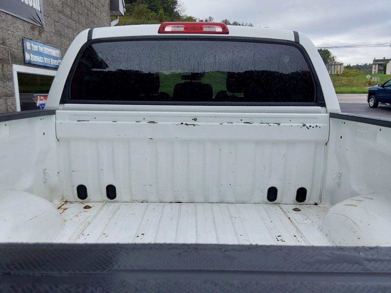 Toyota Tundra 4WD SR5 CrewMax 5.5' Bed 4.6L (Natl) 2018