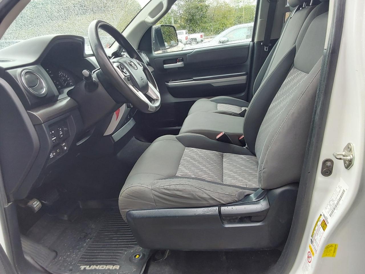 Toyota Tundra 4WD SR5 CrewMax 5.5' Bed 4.6L (Natl) 2018