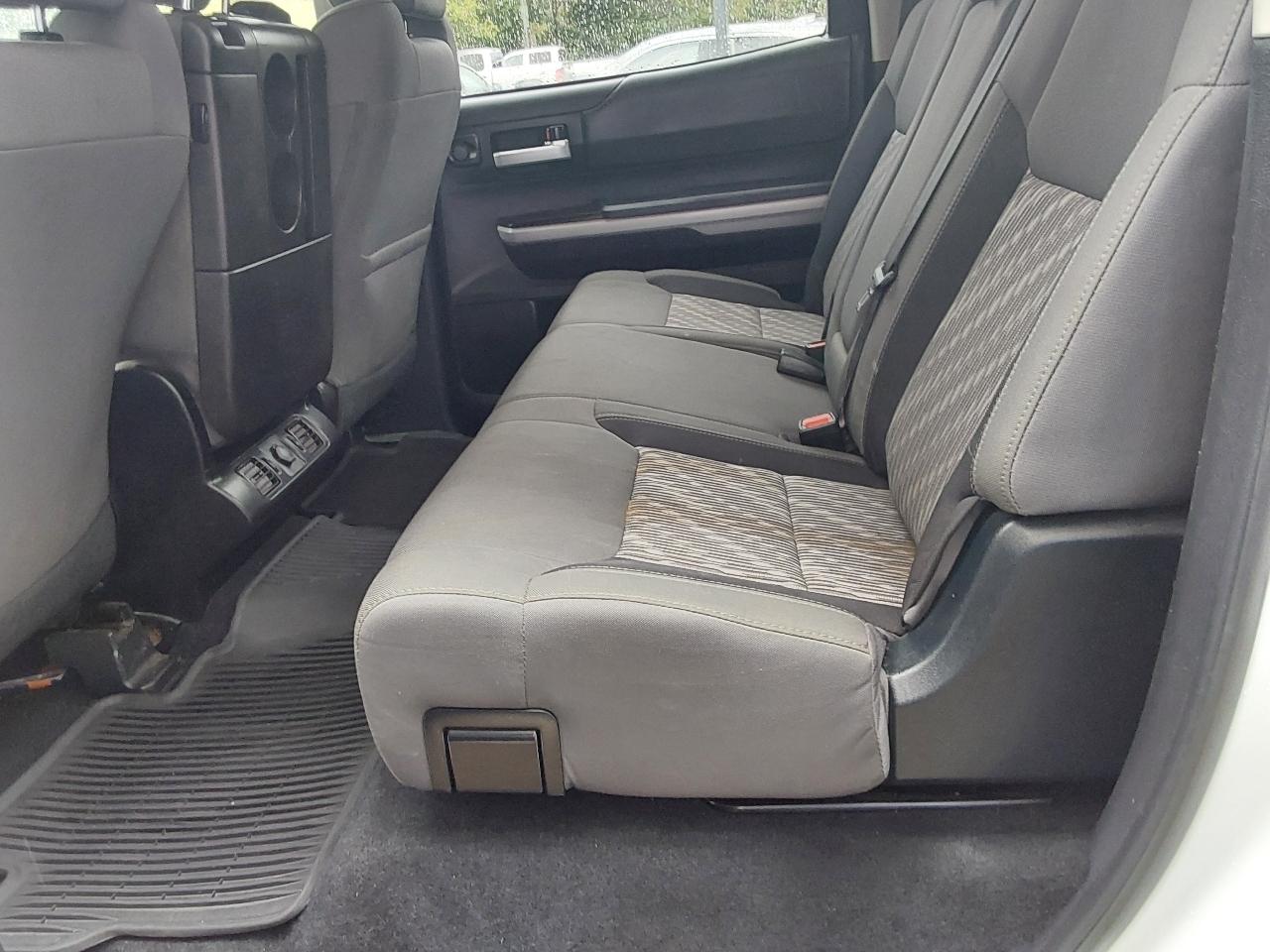 Toyota Tundra 4WD SR5 CrewMax 5.5' Bed 4.6L (Natl) 2018