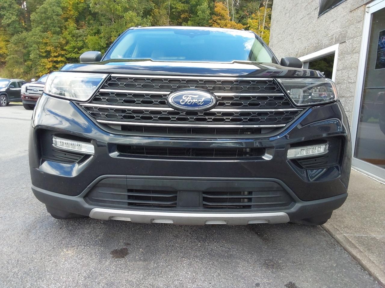 Ford Explorer 4dr XLT 4WD 2022