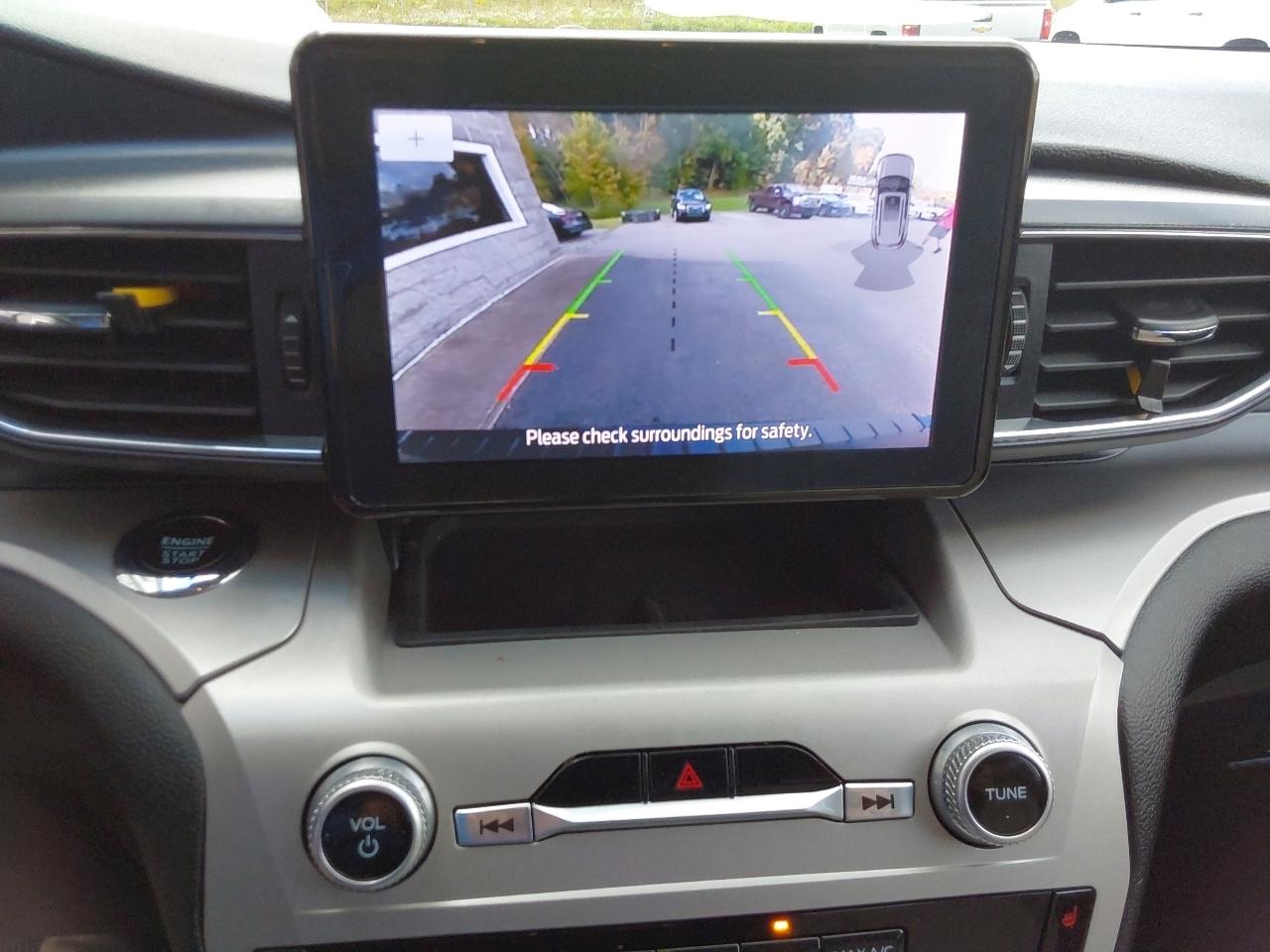 Ford Explorer 4dr XLT 4WD 2022