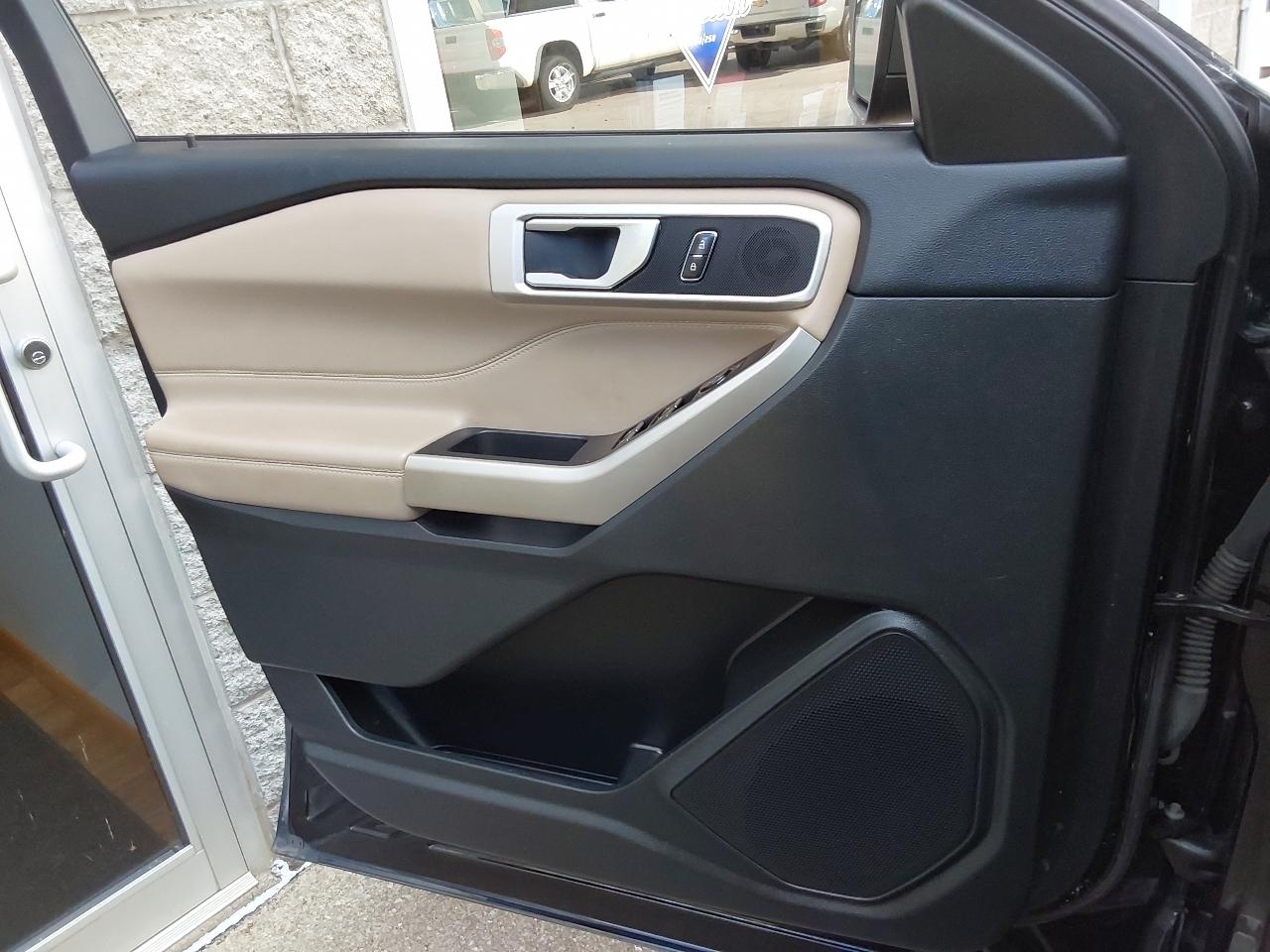Ford Explorer 4dr XLT 4WD 2022