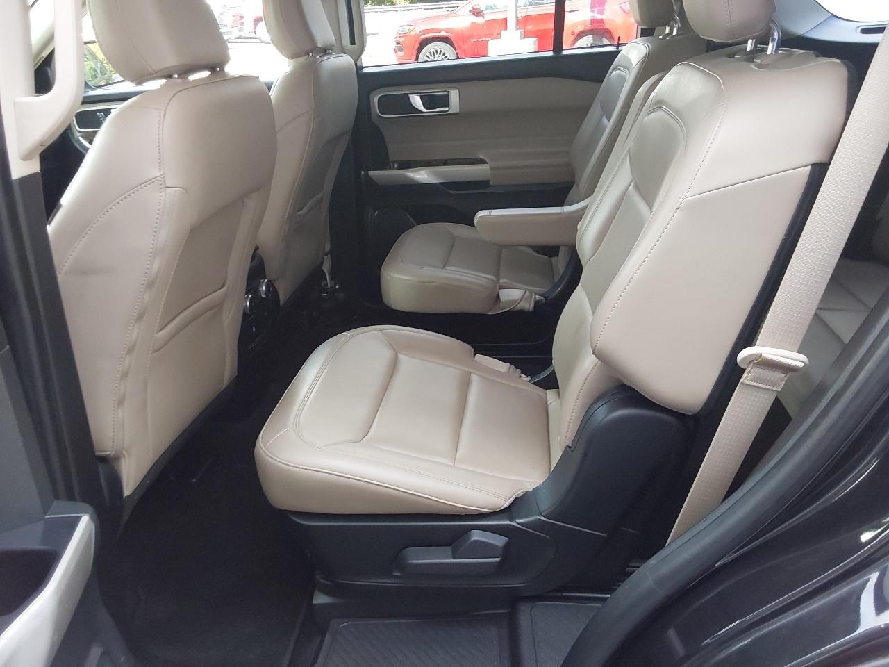 Ford Explorer 4dr XLT 4WD 2022