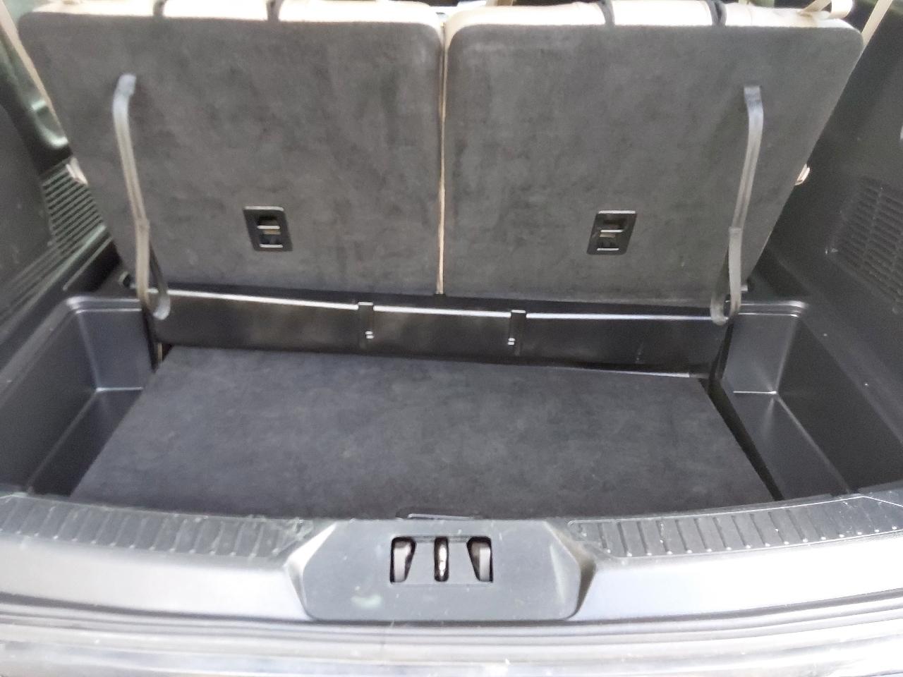 Ford Explorer 4dr XLT 4WD 2022